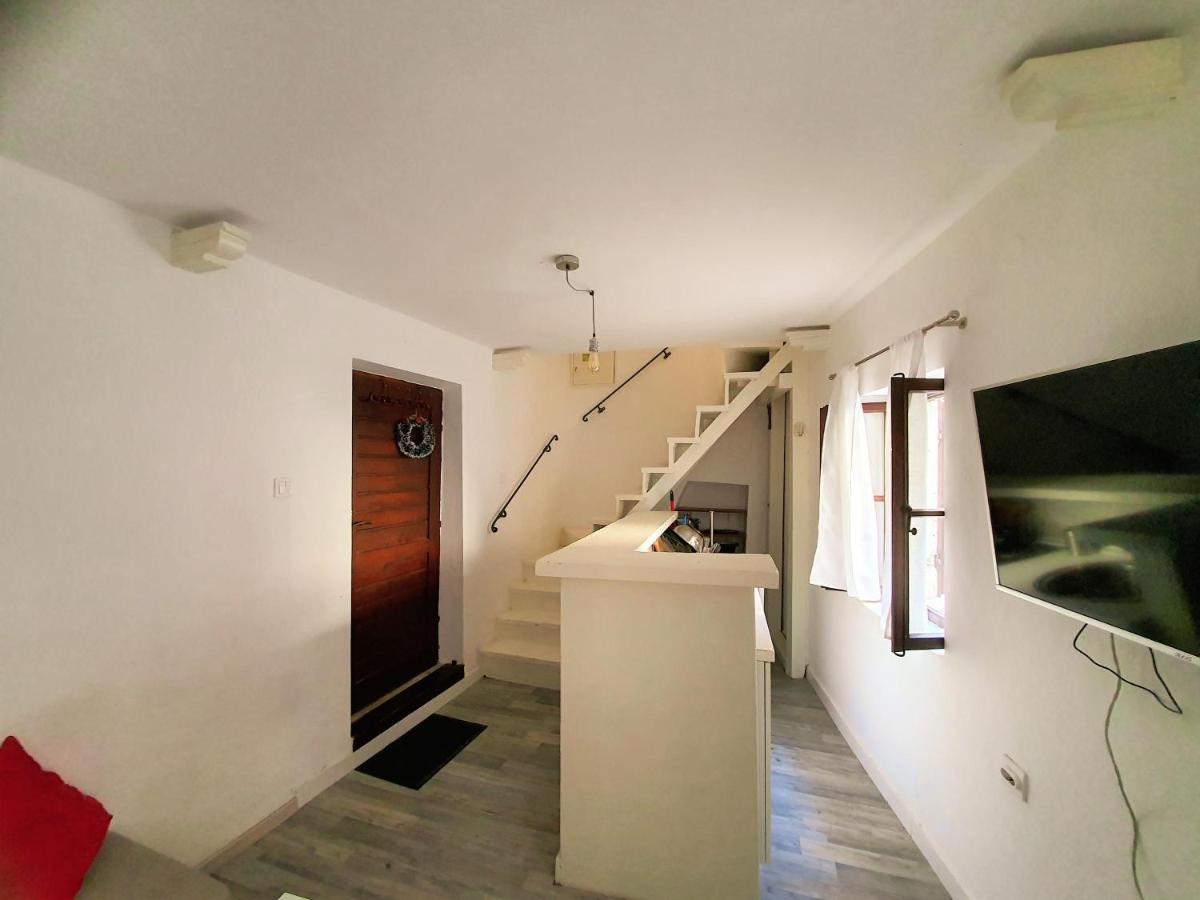 St.Tripun Apartment Kotor Exterior photo